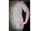 27. Женский комплект. Блузка из натурального шелка с фактурным рисунком